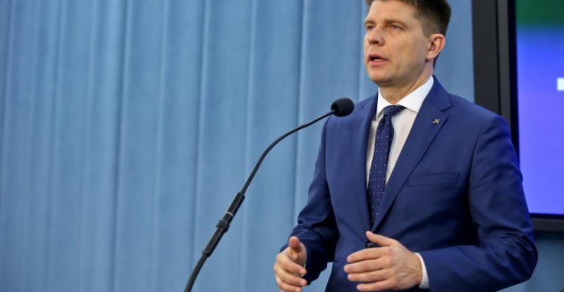 8548653-ryszard-petru-900-600